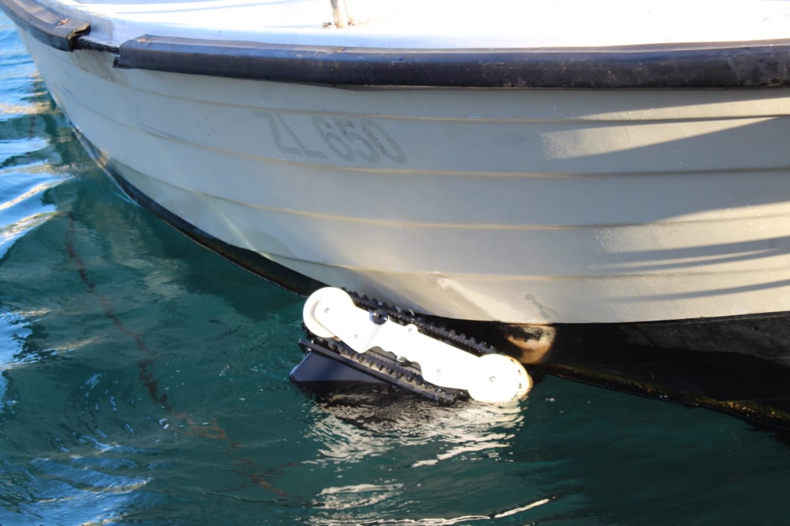 Eco-friendly marine maintenance equipment for boats and yachts